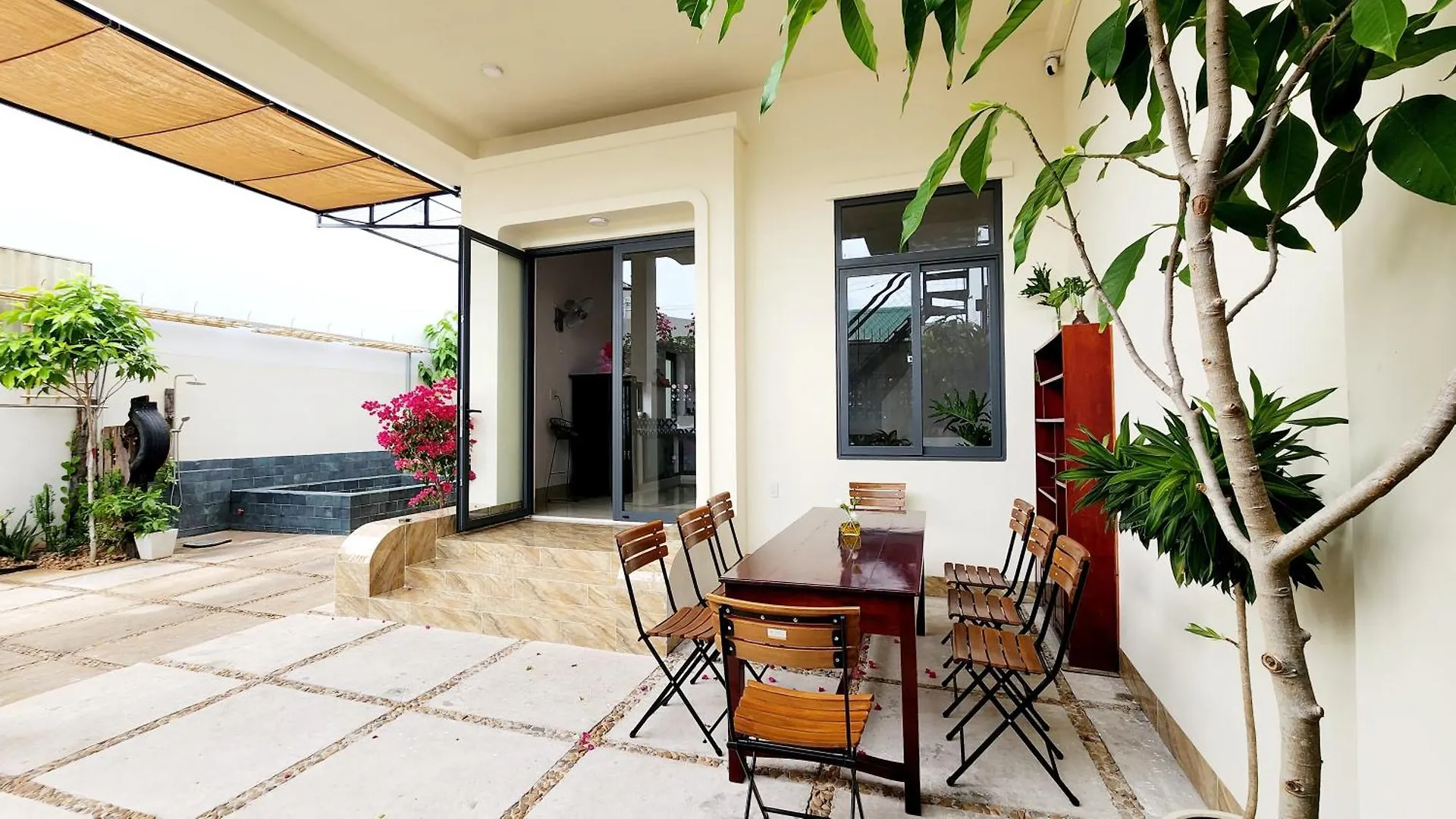 Quan Phat Villa Homestay ファンティエット