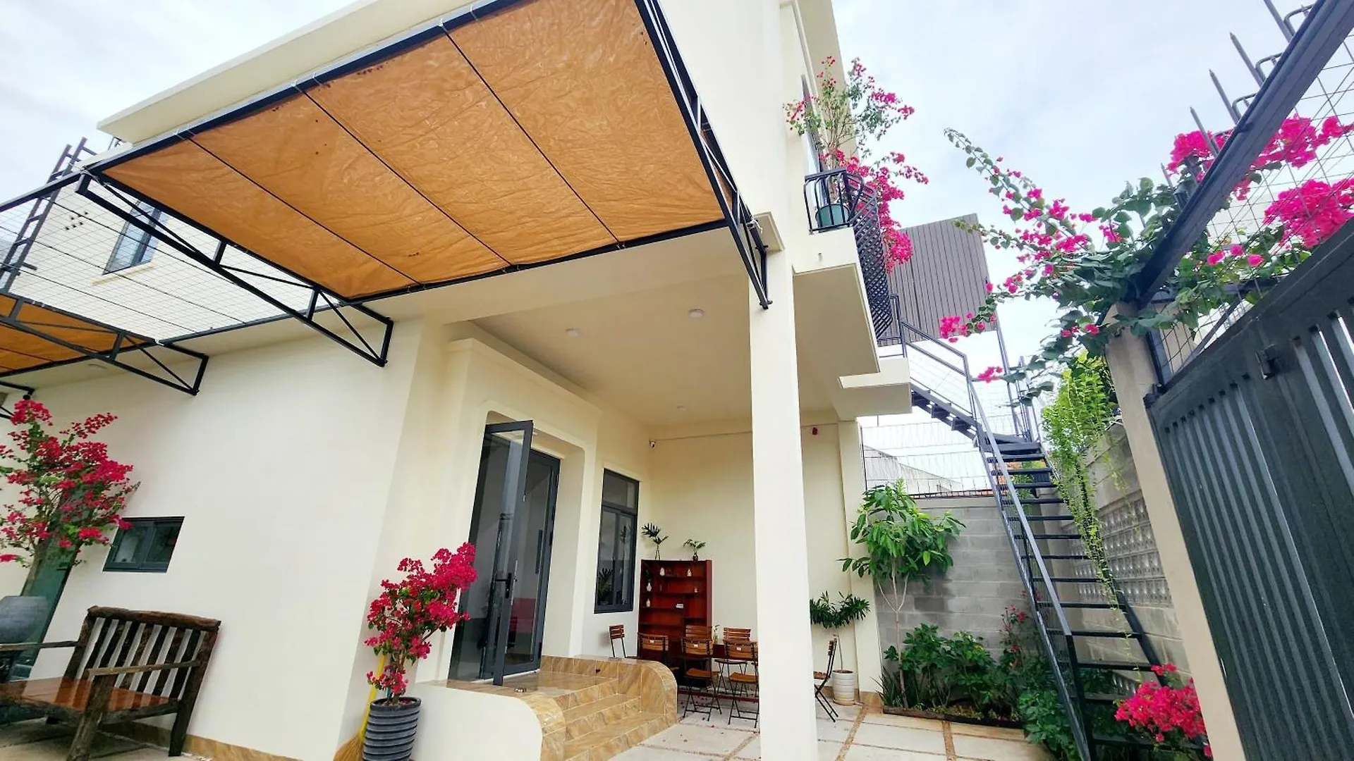 Quan Phat Villa Homestay ファンティエット ベトナム